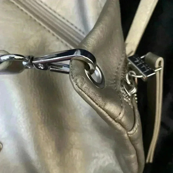 Nicole By Nicole Miller Crossbody Bag - Picture 4 of 7